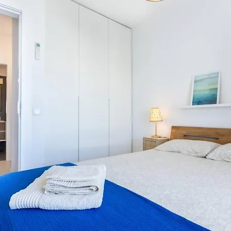 Cozy Ap Renovado 1ª Linha De - Armacao Pera Armação de Pêra