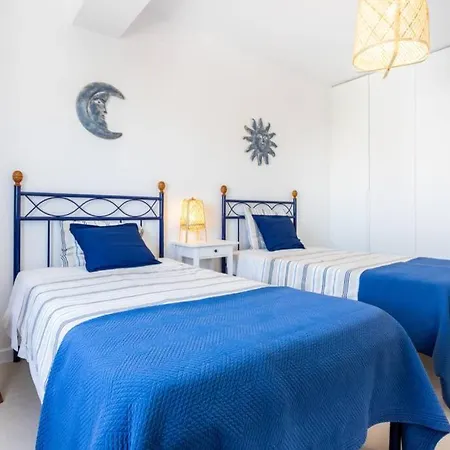 Cozy Ap Renovado 1ª Linha De - Armacao Pera Apartment Armação de Pêra
